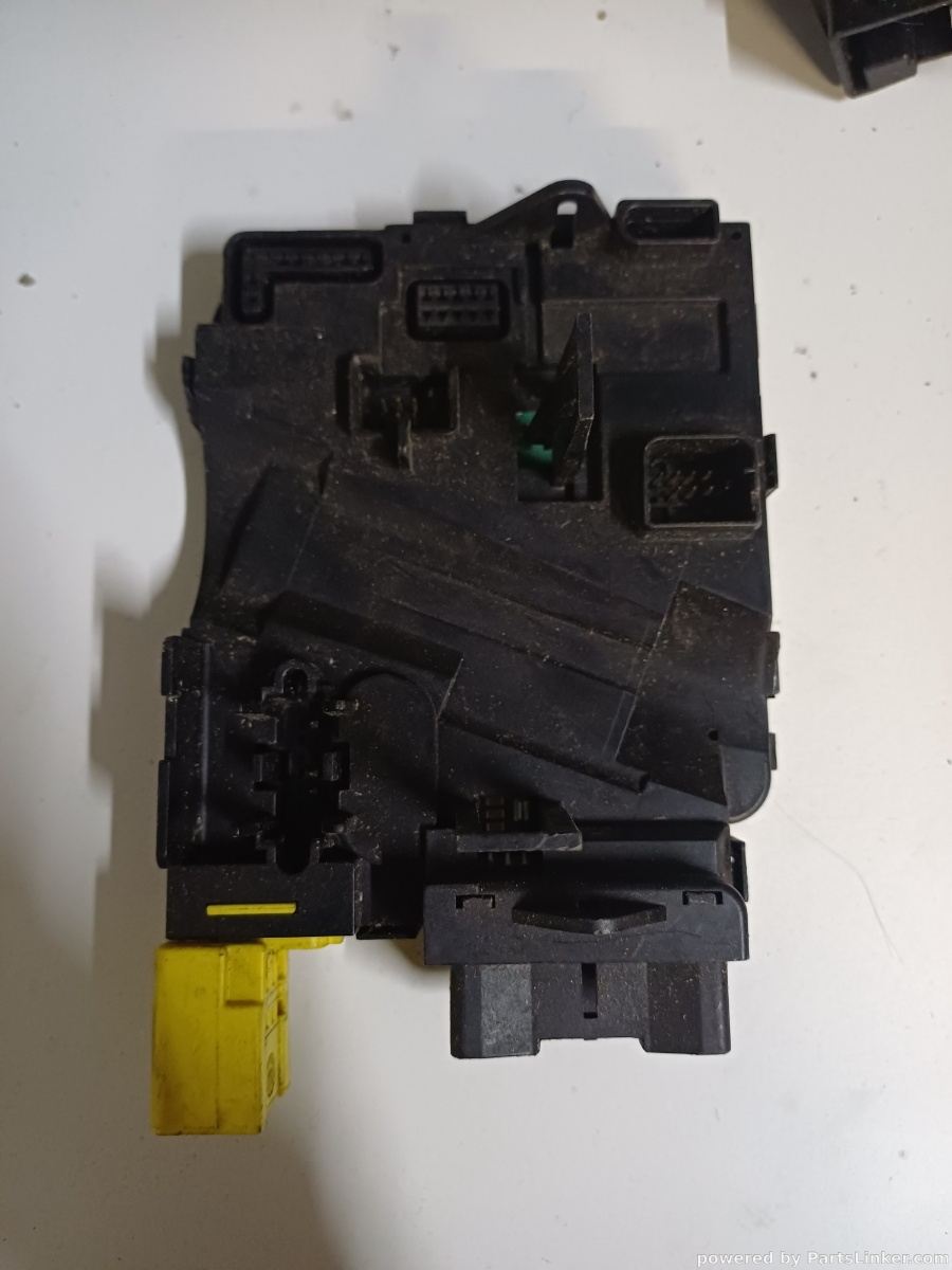Calculator confort volan 1K0953549CQ VOLKSWAGEN (SVW) TOURAN (1T1, 1T2) [ 2004 - > ], VOLKSWAGEN TIGUAN (5N_) [ 2007 - > ], VOLKSWAGEN GOLF (9B3) [ 2006 - > ]