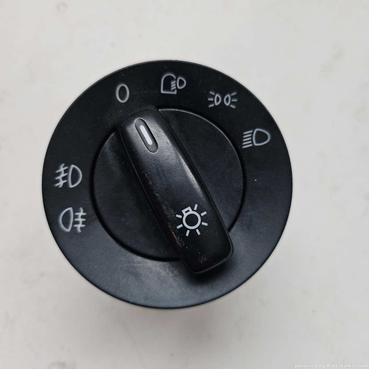 Bloc lumini VOLKSWAGEN PASSAT Variant (3C5) [ 2005 - 2011 ] OEM 1k0941431n