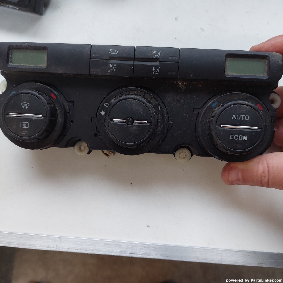 Display Climatronic SKODA OCTAVIA (1Z3) [ 2004 - 2013 ] OEM 3t0907044ak