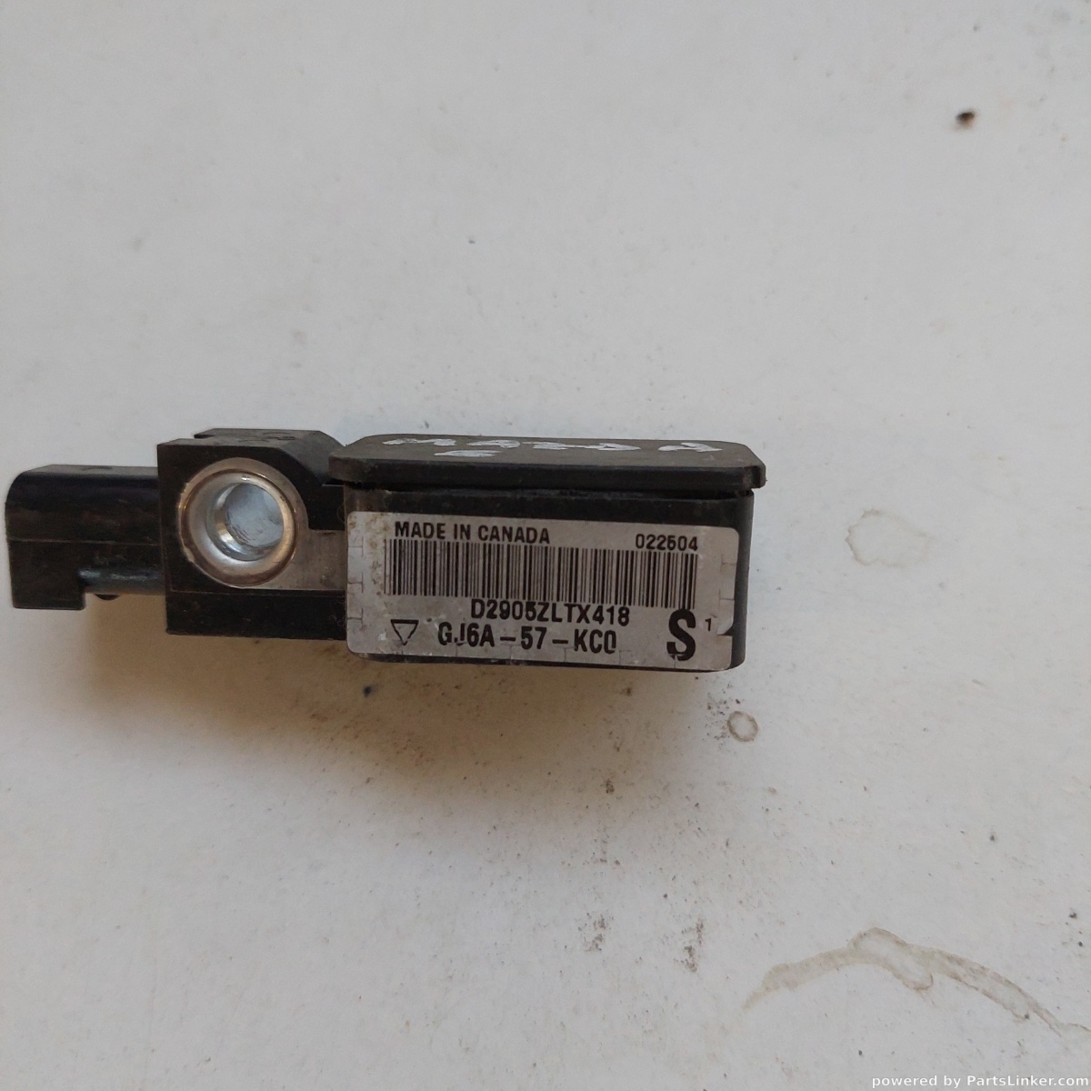 Senzor airbag  MAZDA 121 III (JASM, JBSM) [ 1996 - 2003 ] OEM Gj6a57kc0