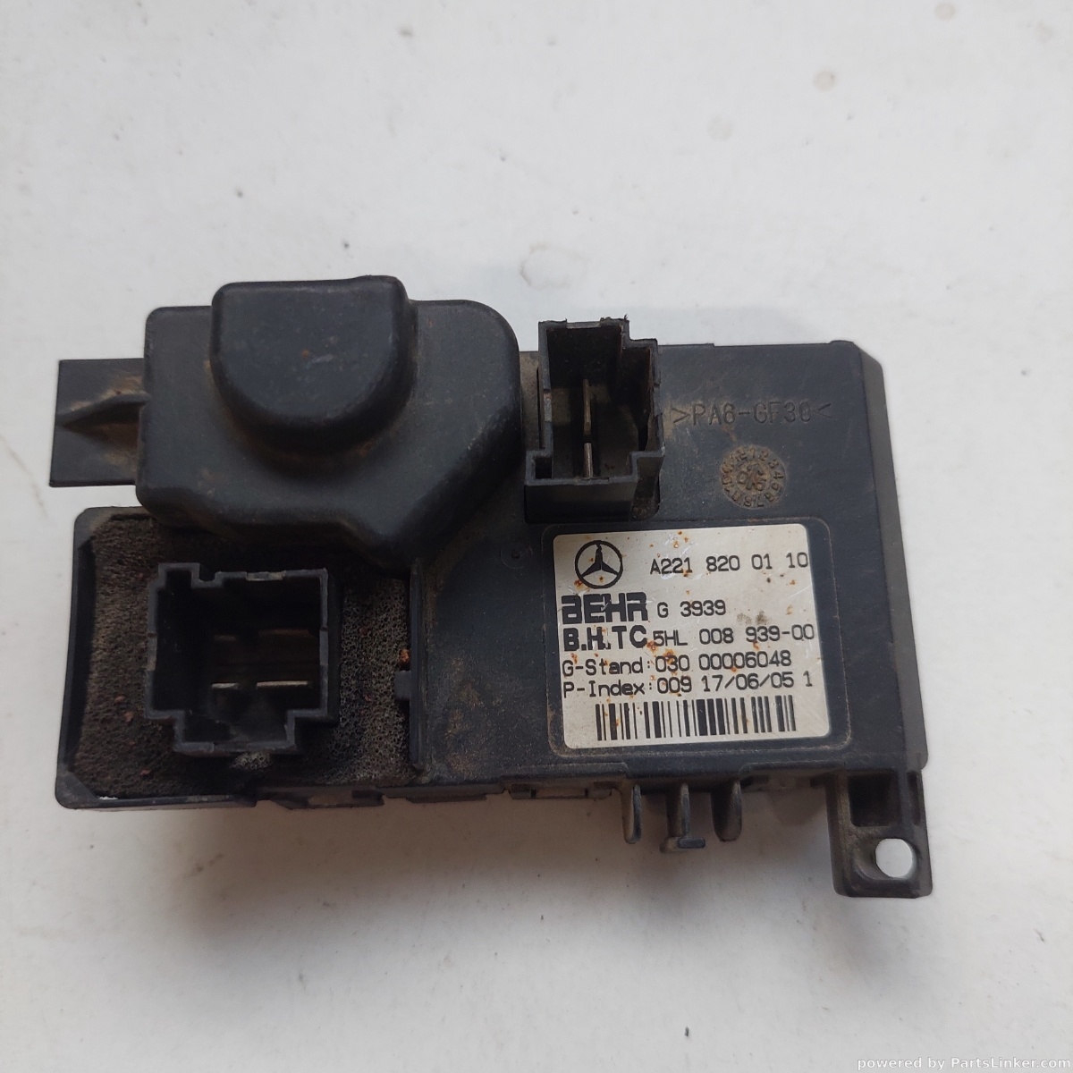 Releu trepte  MERCEDES-BENZ S-CLASS II (W221, C215) [ 2005 - 2013 ] OEM A2218200110