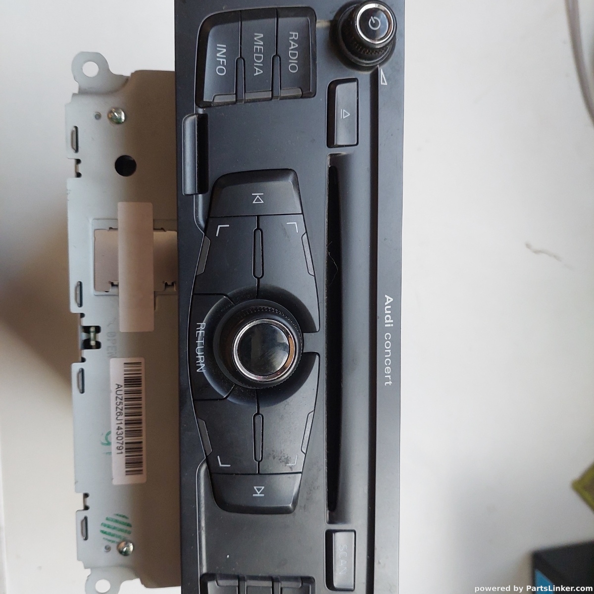 Radio CD  AUDI A5/S5 (8T3) [ 2007 - 2017 ] OEM 8t2035186p