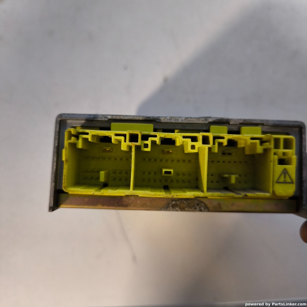 Calculator airbag Mazda 6 2.0 diesel an 2004 OEM 3326259
