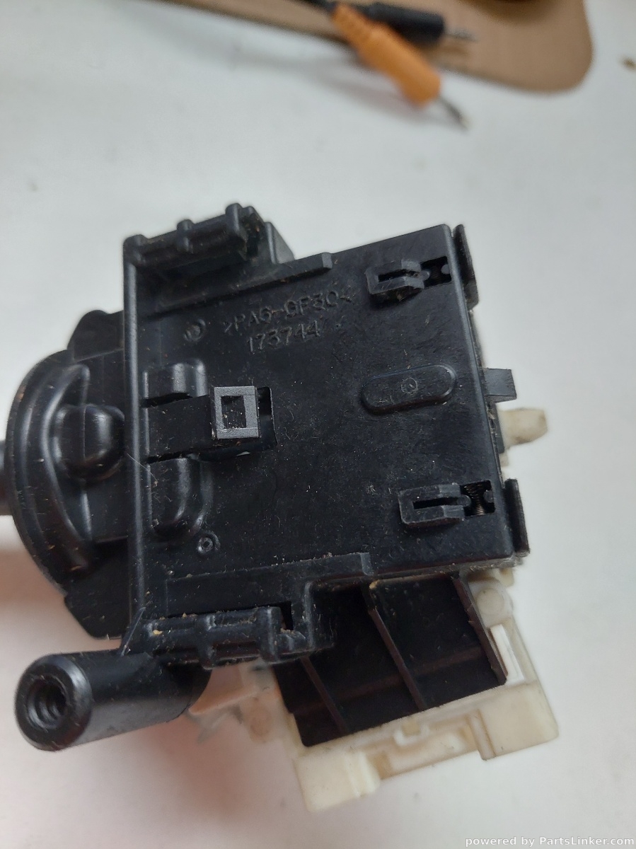 Maneta semnalizare SUZUKI GRAND VITARA II (JT, TE, TD) [ 2005 - > ] OEM 173744 – foto 2