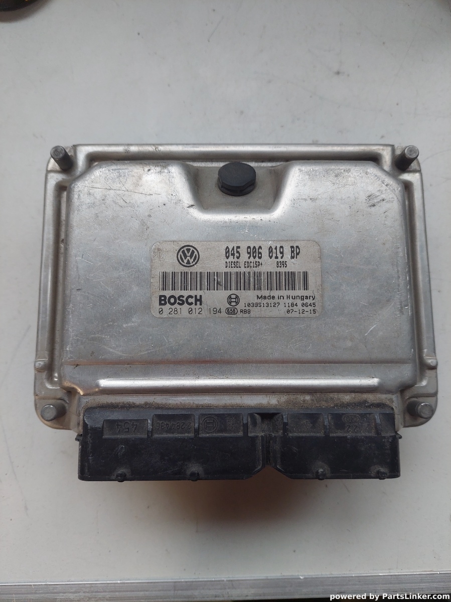 Calculator motor VOLKSWAGEN POLO Saloon (9N4) [ 2002 - 2010 ] OEM 045906019bp