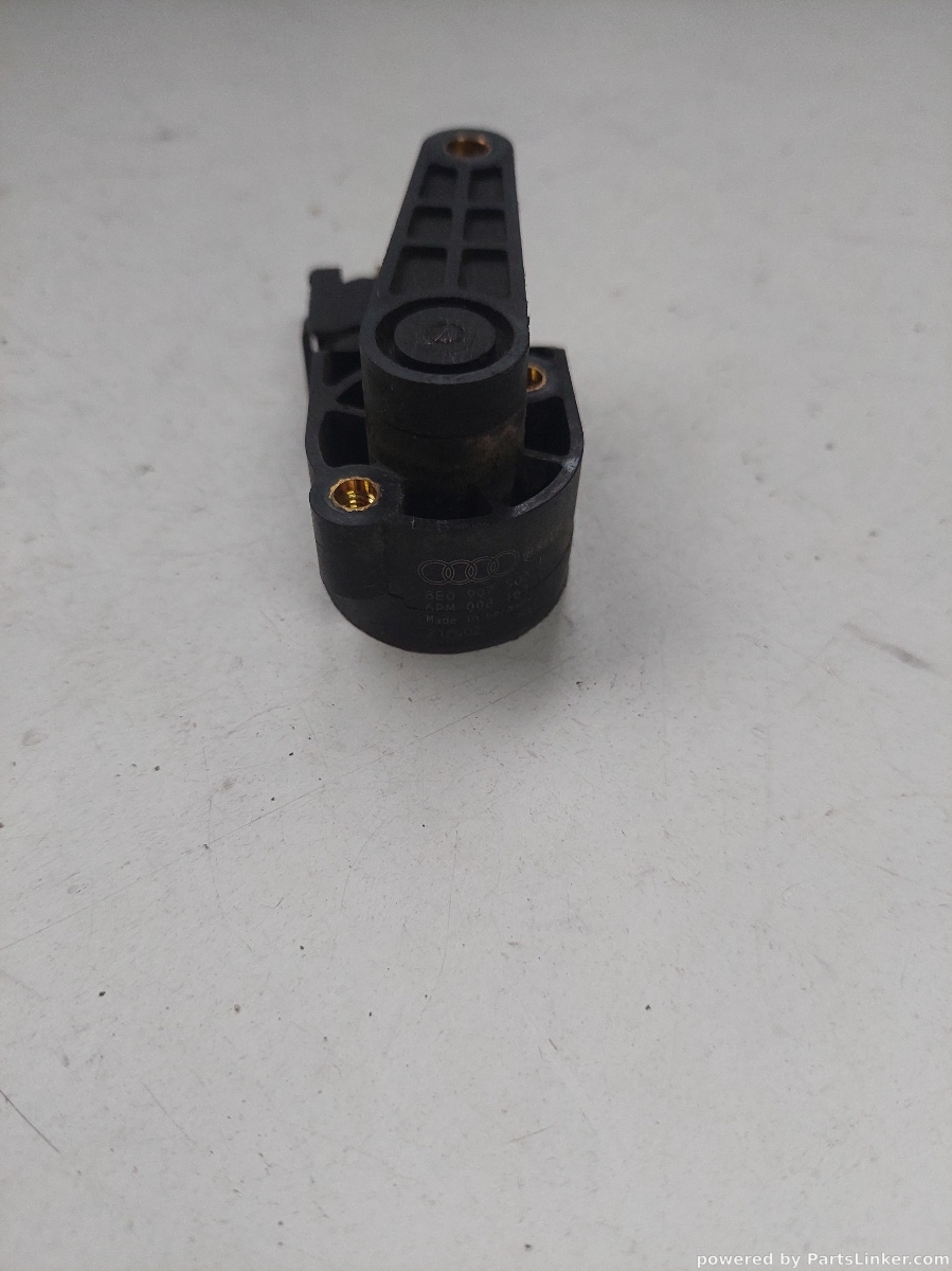 Senzor nivel balast AUDI A6 III Avant (4F5, C6) [ 2005 - 2011 ] 2.4 (BDW) 130KW|177HP OEM 8e0907503