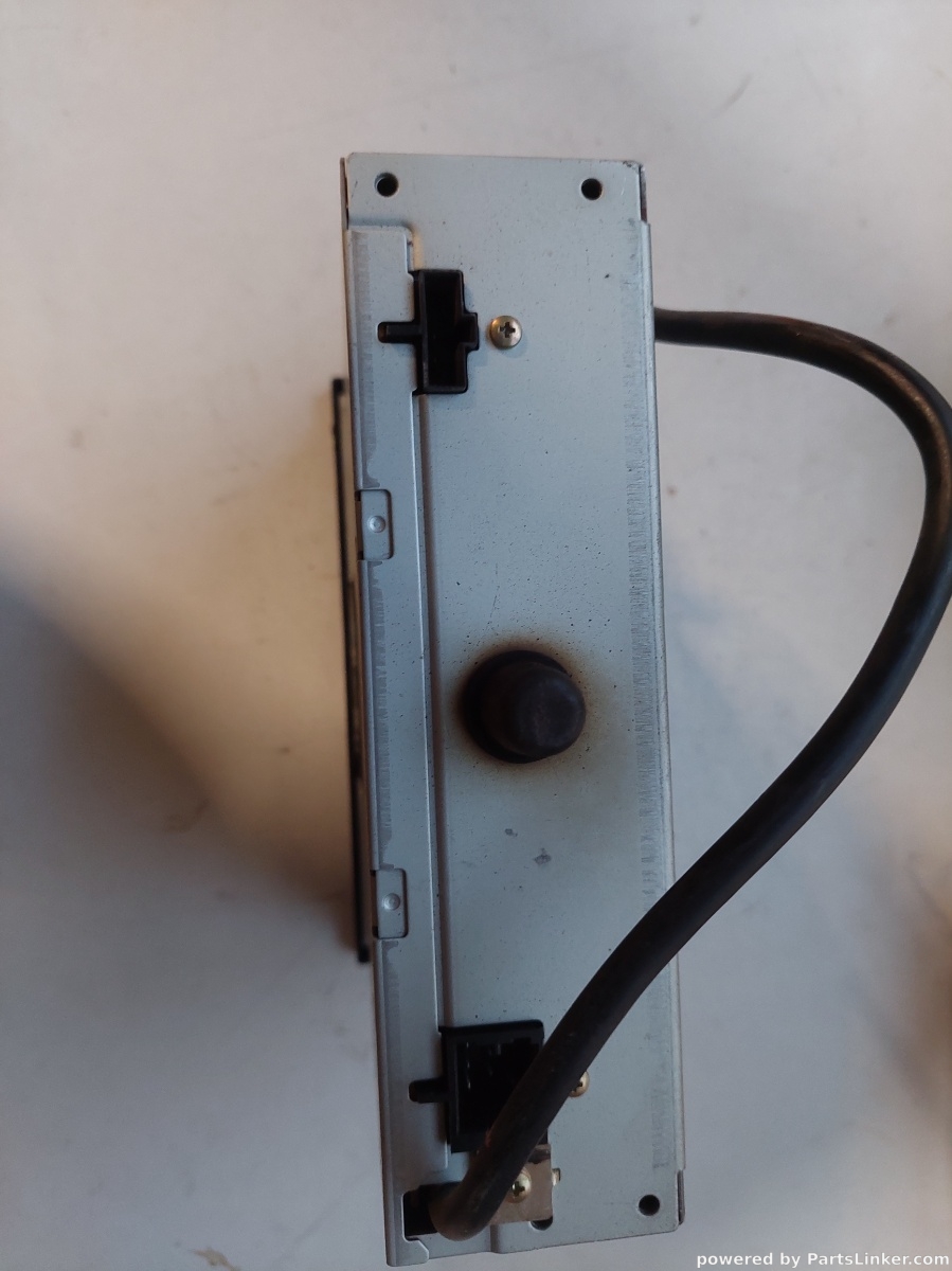 Magazie CD AUDI A4 II (8E2, B6) [ 2000 - 2005 ] OEM 7136240 – foto 2