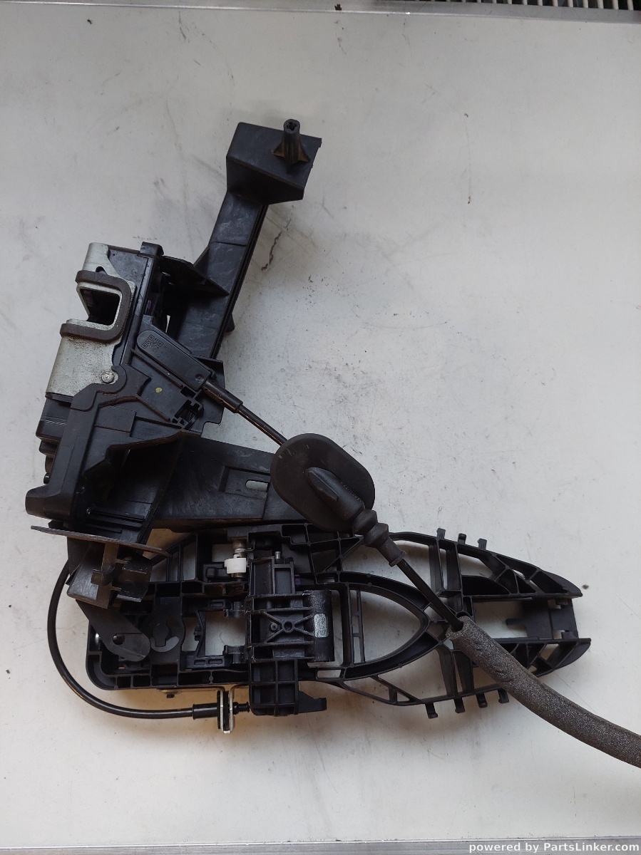 Broasca usa stanga fata FORD FIESTA Saloon 2010 -> 4725417205