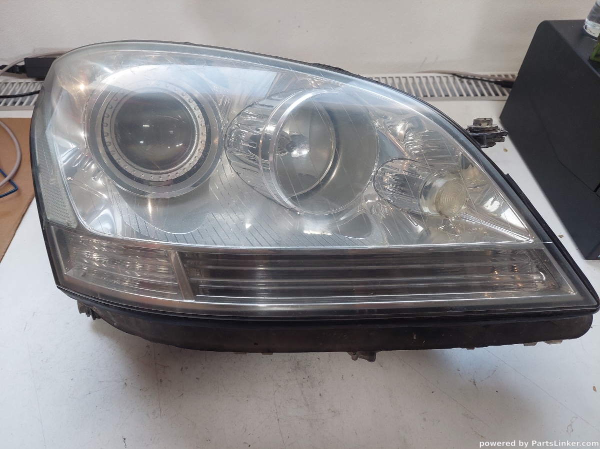 Faruri dreapta fata MERCEDES-BENZ M-CLASS II (W164)  [ 2005 - 2012 ] OEM 26335000re