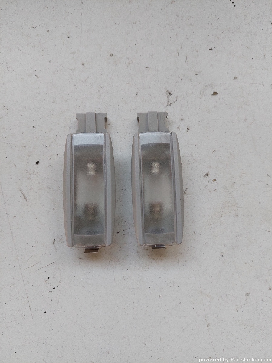 Lampa plafon VOLKSWAGEN PASSAT CC (357) [ 2008 - 2012 ] BOSCH OEM 1k0947109