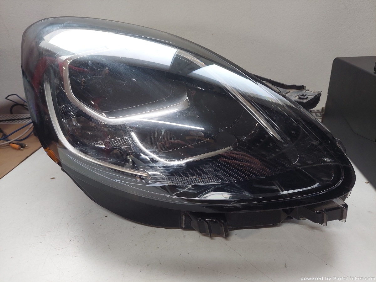 Faruri dreapta fata FORD PUMA [ 2019 - > ] Valeo L90202258