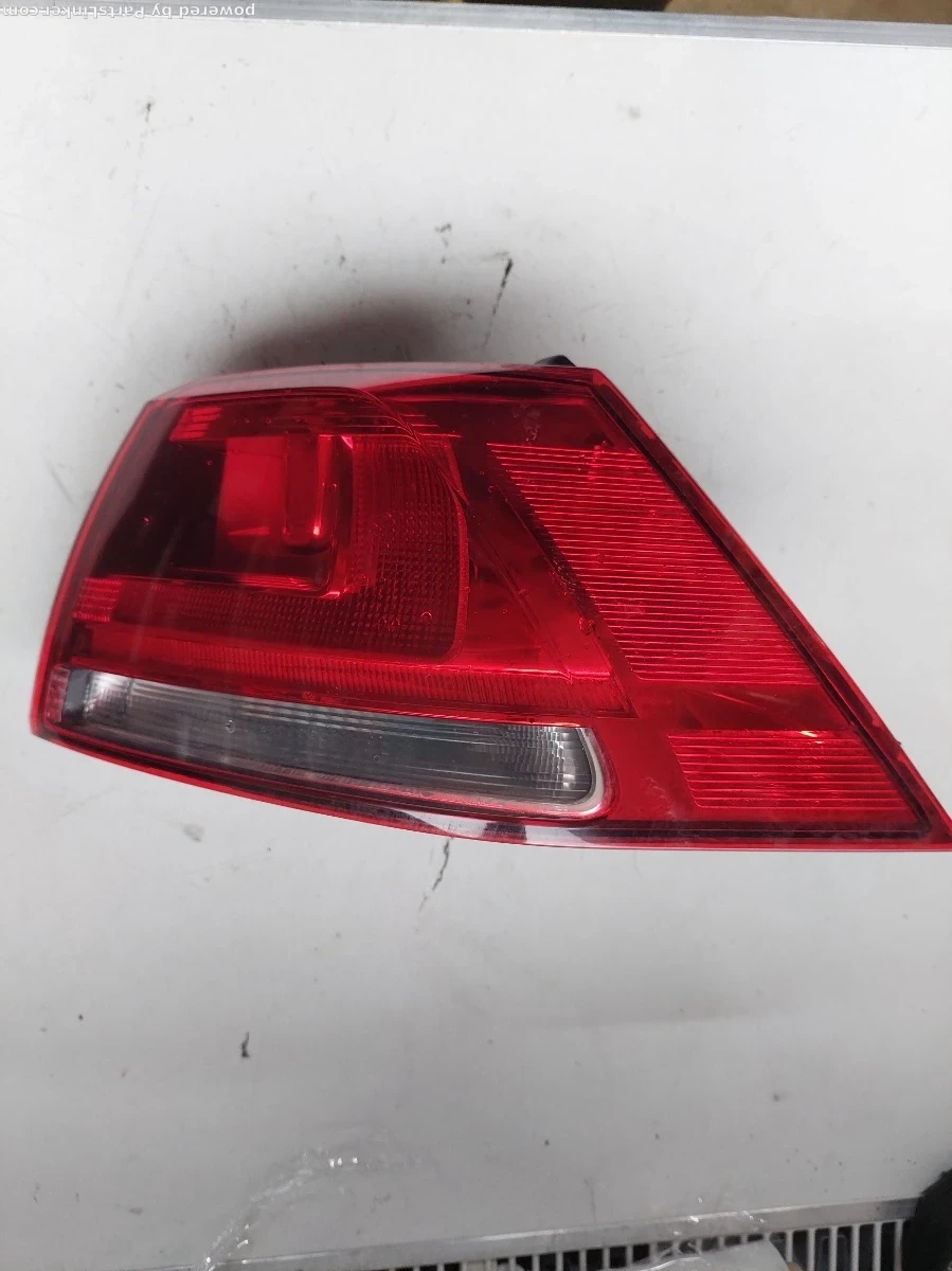 Lampa spate / stop dreapta spate VOLKSWAGEN GOLF 7 [ 2013 - 2017 ] OEM 5g0945096m