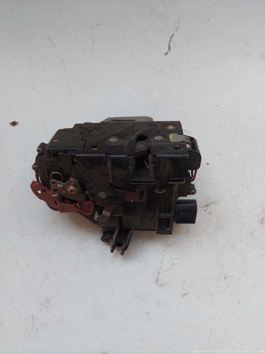 Broasca usa dreapta fata AUDI A2 (8Z0) [ 2000 - 2005 ] OEM 8z1837016e – foto 2