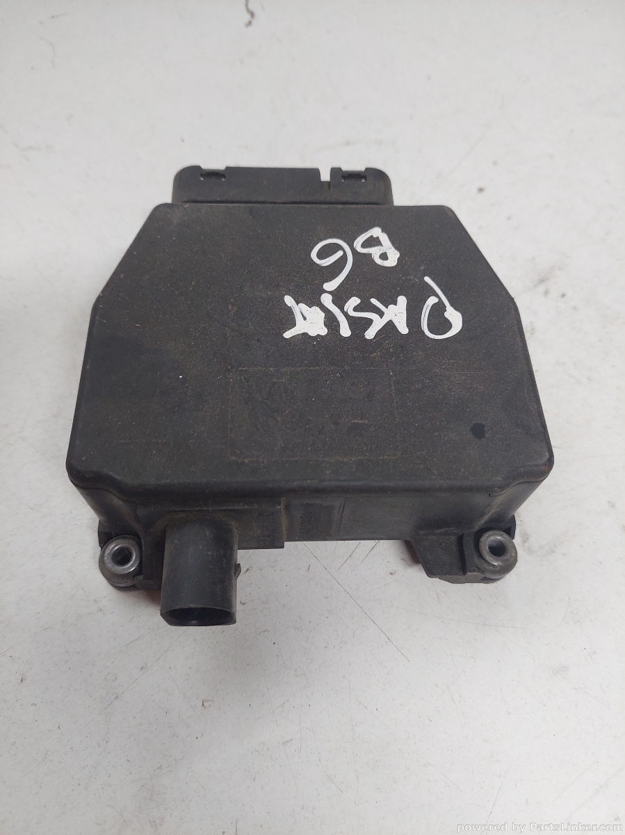 Supapa vacuum VOLKSWAGEN PASSAT Variant (3B6) [ 2000 - 2005 ] OEM 3c0906625