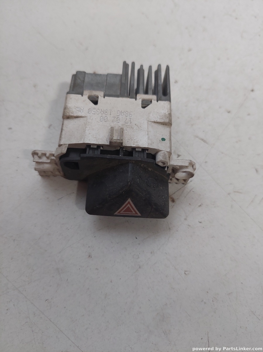 Buton avarie FORD FOCUS Saloon (DFW) [ 1999 - 2007 ] OEM 98ag13a350ae