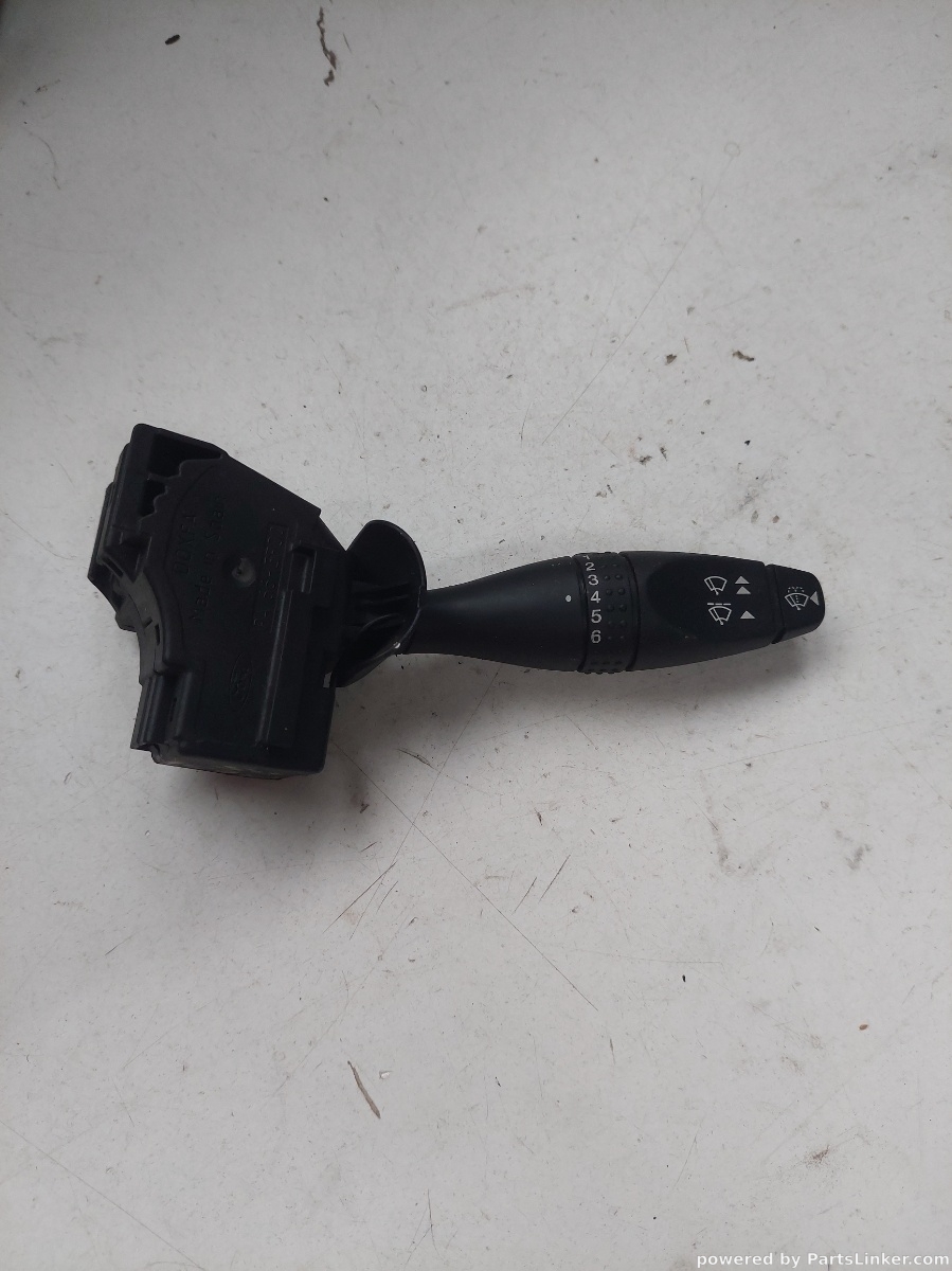 Maneta stergatoare FORD MONDEO III Saloon (B4Y) [ 2000 - 2007 ] OEM 1s71553dd