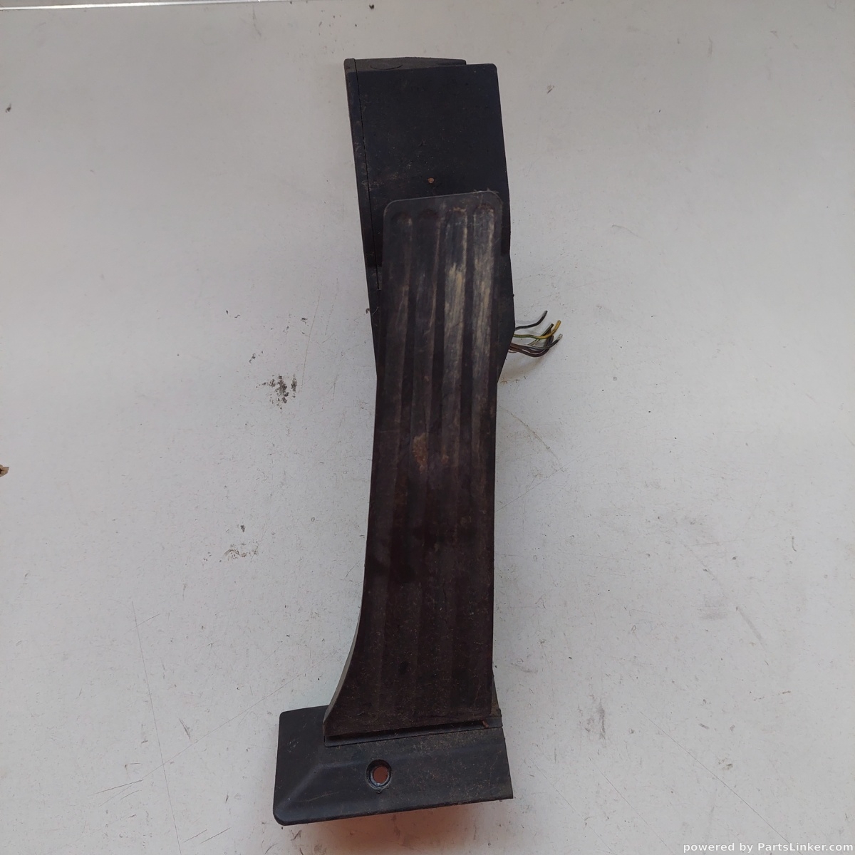 Pedala acceleratie stanga fata BMW 5 (E60) [ 2001 - 2010 ] OEM 839302020o