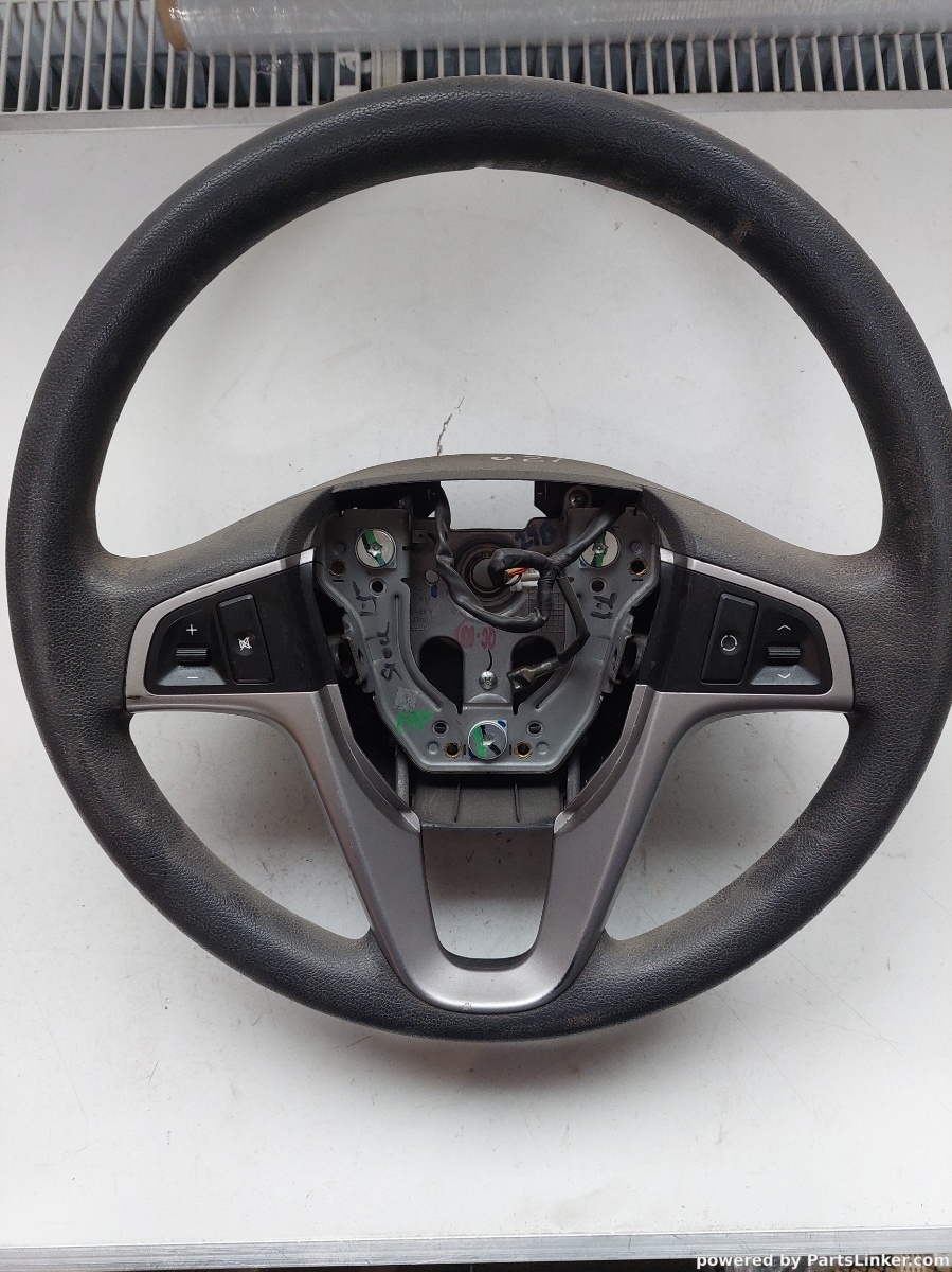 Volan HYUNDAI i20 (PB, PBT) [ 2008 - > ] OEM 561131j700
