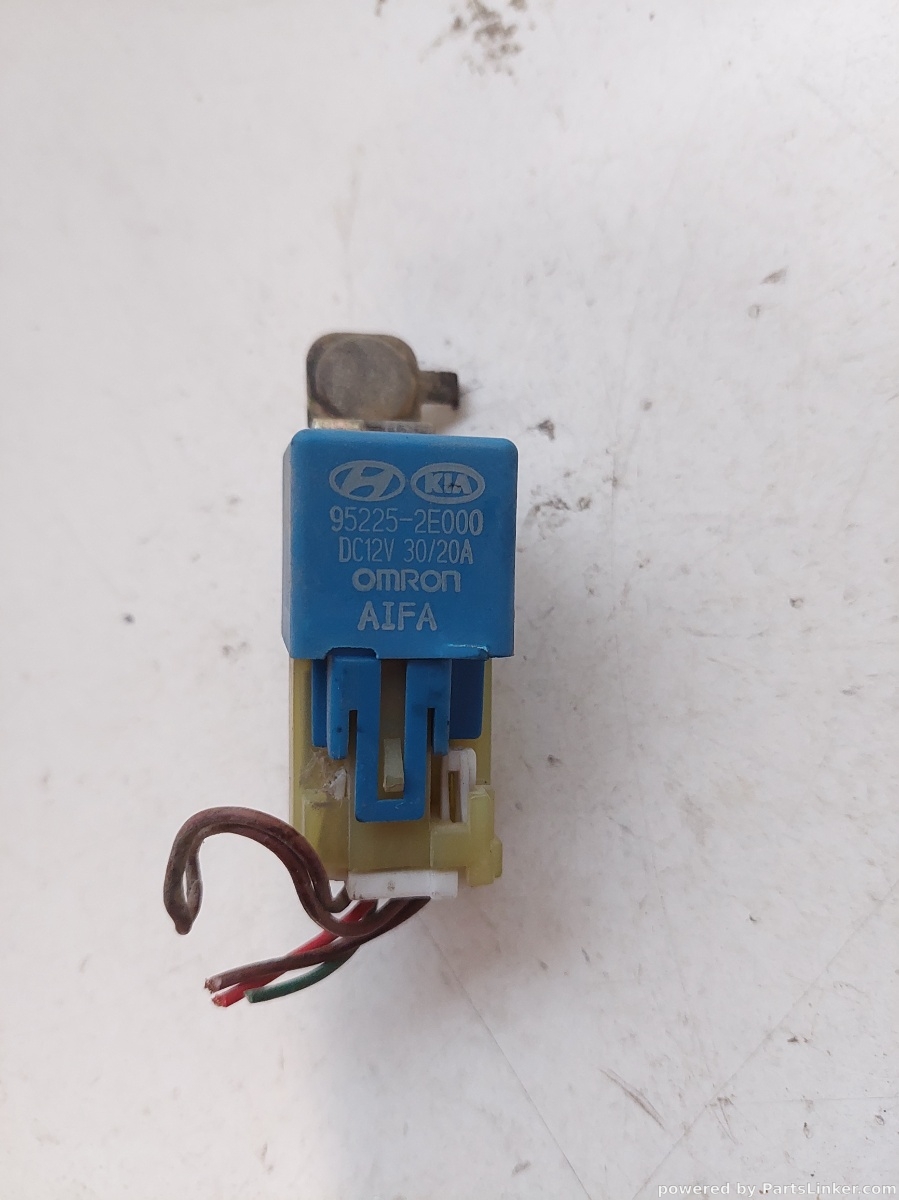 Releu HYUNDAI TUCSON (JM) [ 2004 - 2010 ] OEM 952252e000