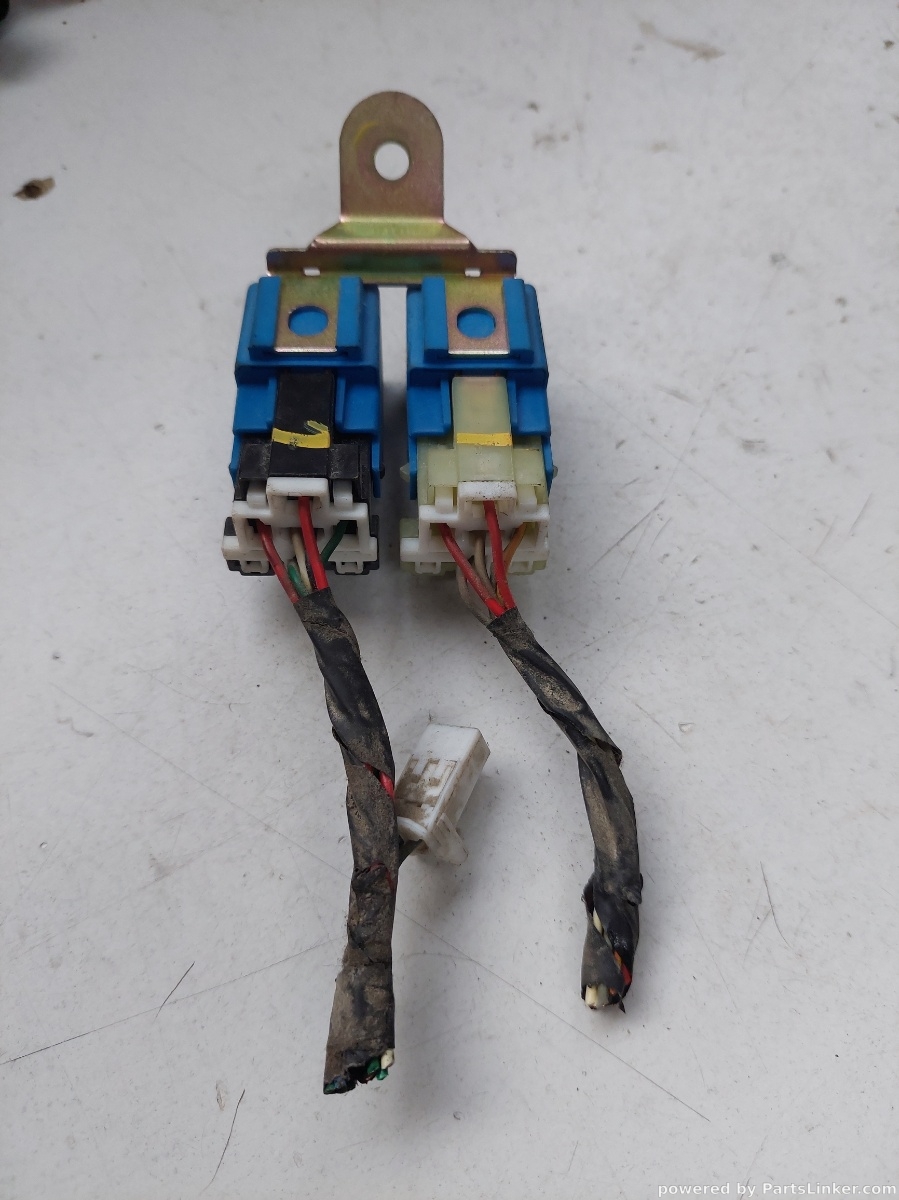 Releu HYUNDAI TUCSON (JM) [ 2004 - 2010 ] OEM 952302e000 – foto 2