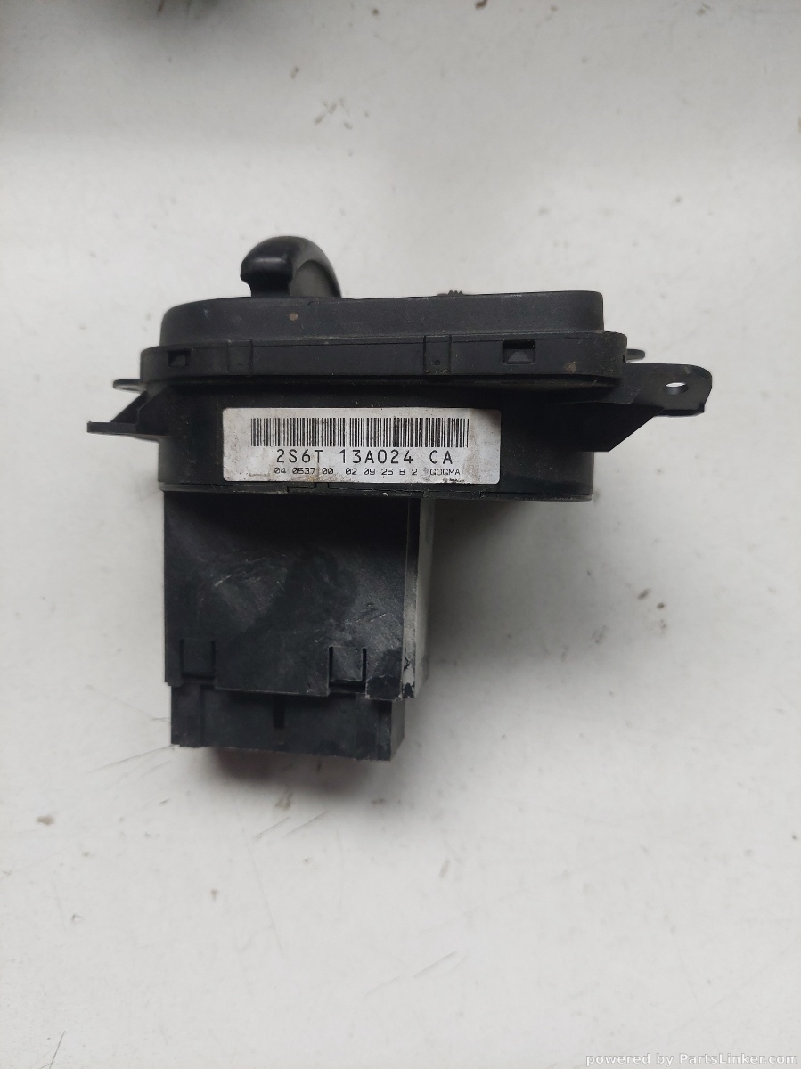 Reglaj faruri FORD FIESTA V (JH_, JD_) [ 2001 - 2010 ] OEM 04053700 – foto 2