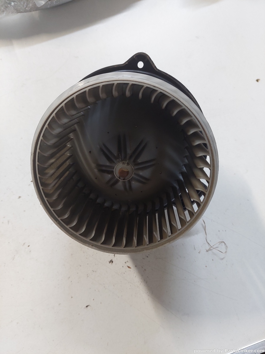 Aeroterma MITSUBISHI GRANDIS (NA_W) [ 2003 - 2011 ] OEM 077212f13 – foto 2