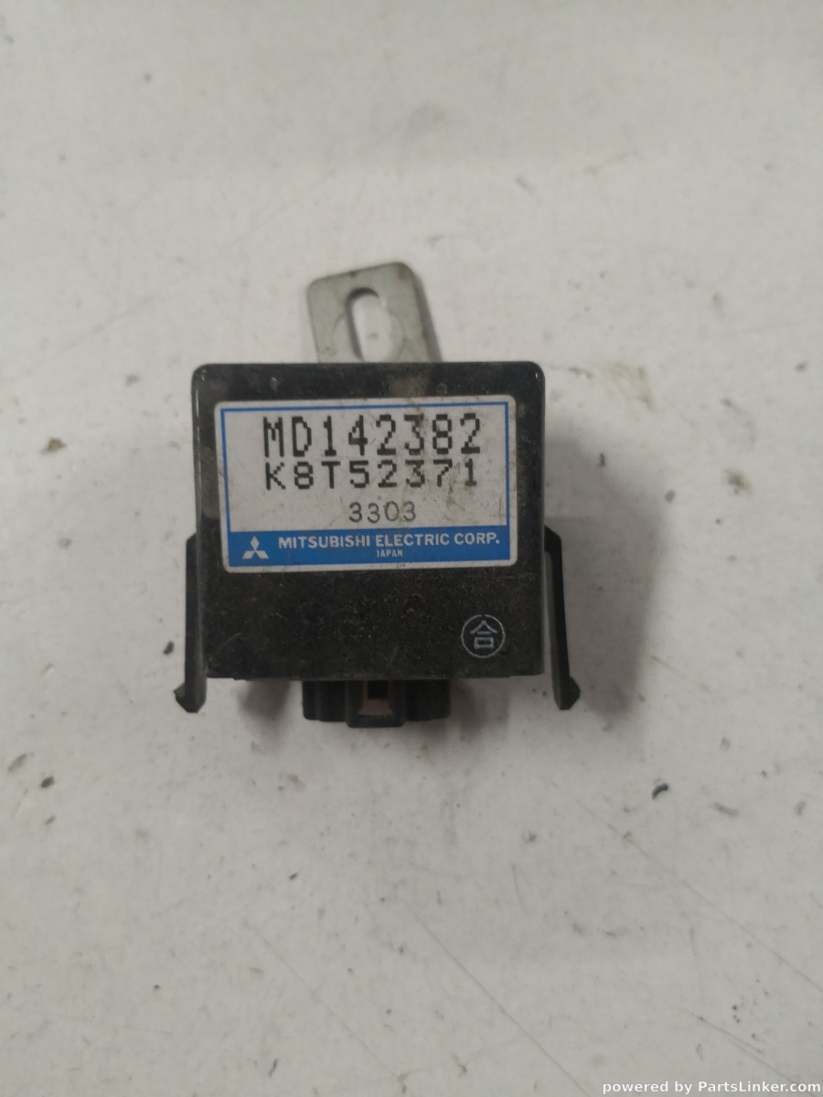 Calculator confort MITSUBISHI PAJERO II (V3_W, V2_W, V4_W) [ 1990 - 2001 ] OEM Md142382