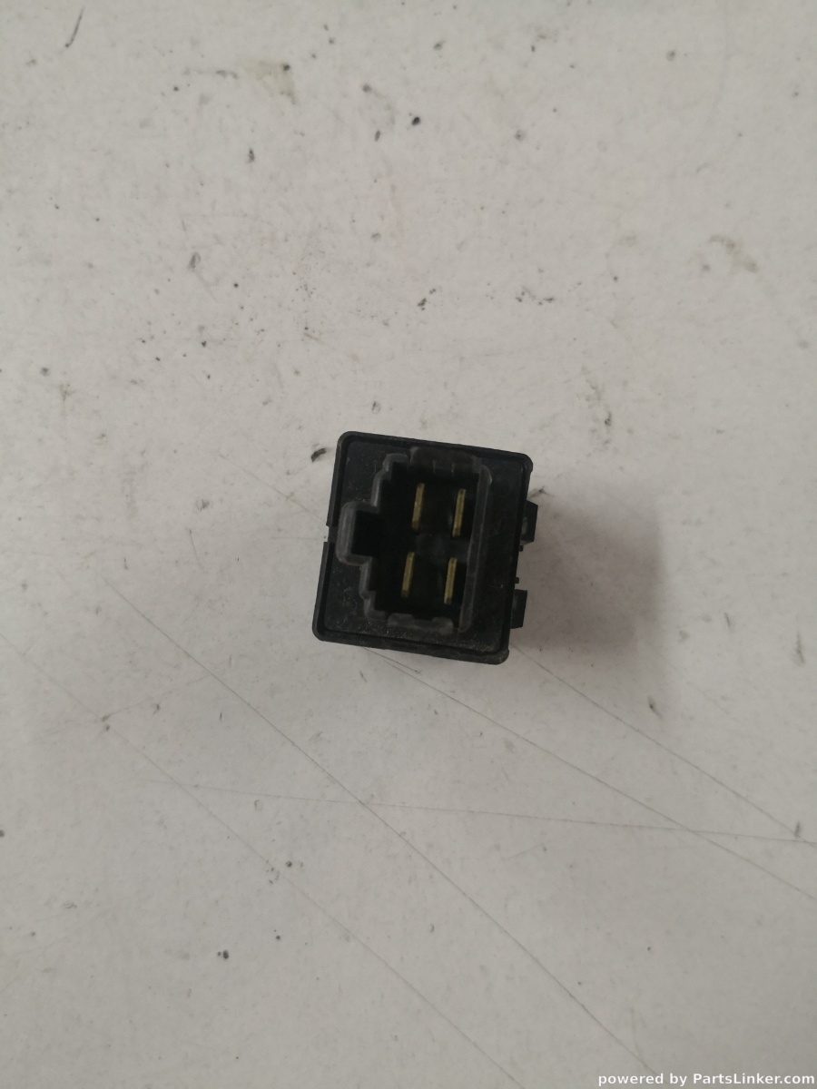 Releu MITSUBISHI PAJERO II (V3_W, V2_W, V4_W) [ 1990 - 2001 ] OEM Mb818524 – foto 2