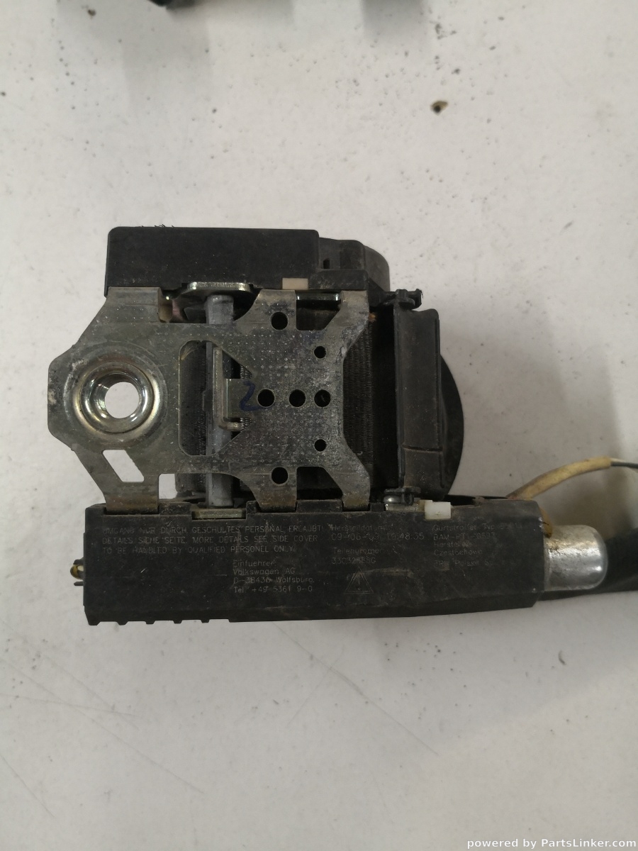 Centura siguranta stanga fata VOLKSWAGEN TOURAN (1T1, 1T2) [ 2003 - 2010 ] OEM 33014052
