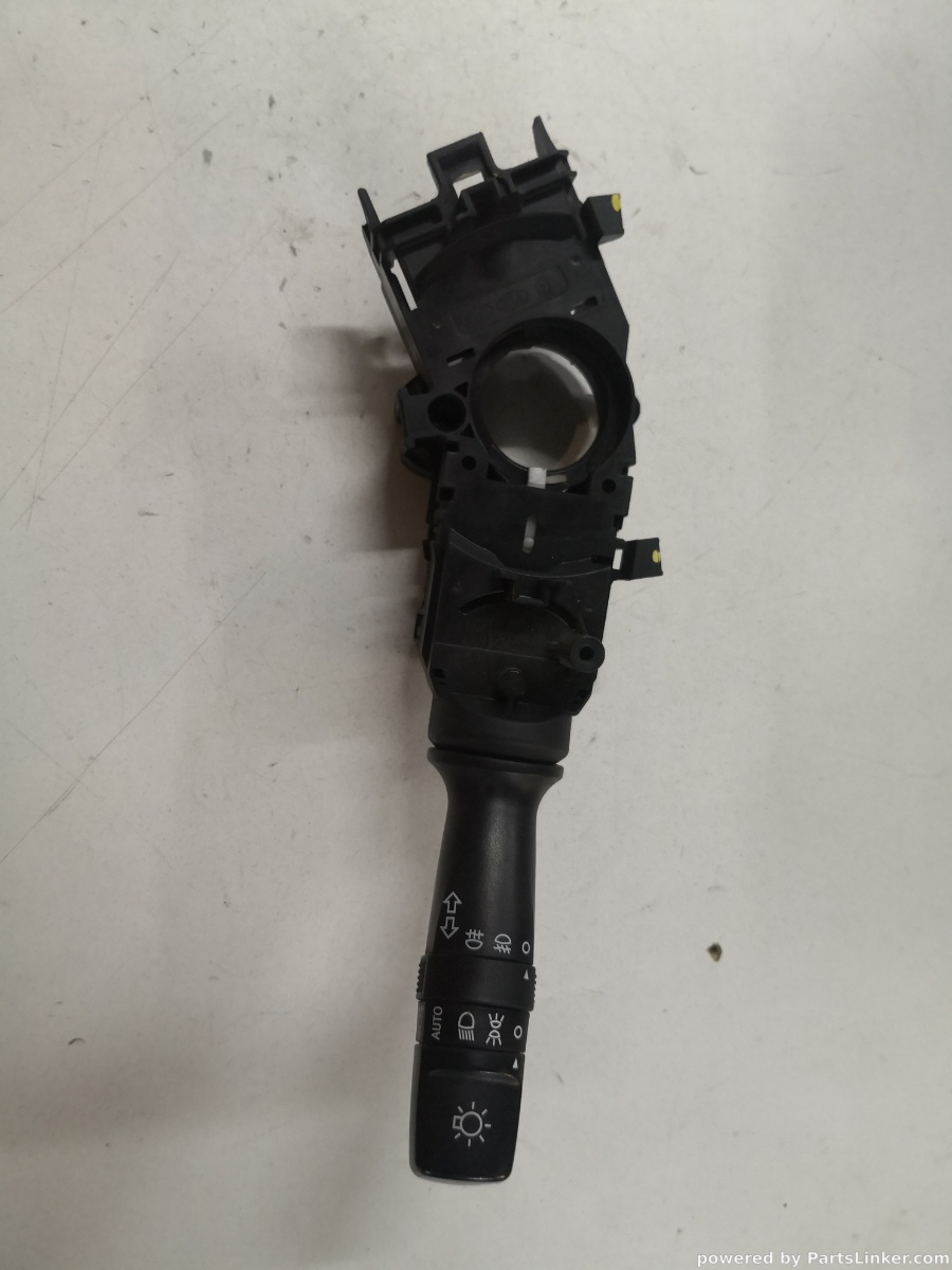 Maneta semnalizare KIA SORENTO II (XM) [ 2009 - > ] OEM 21215