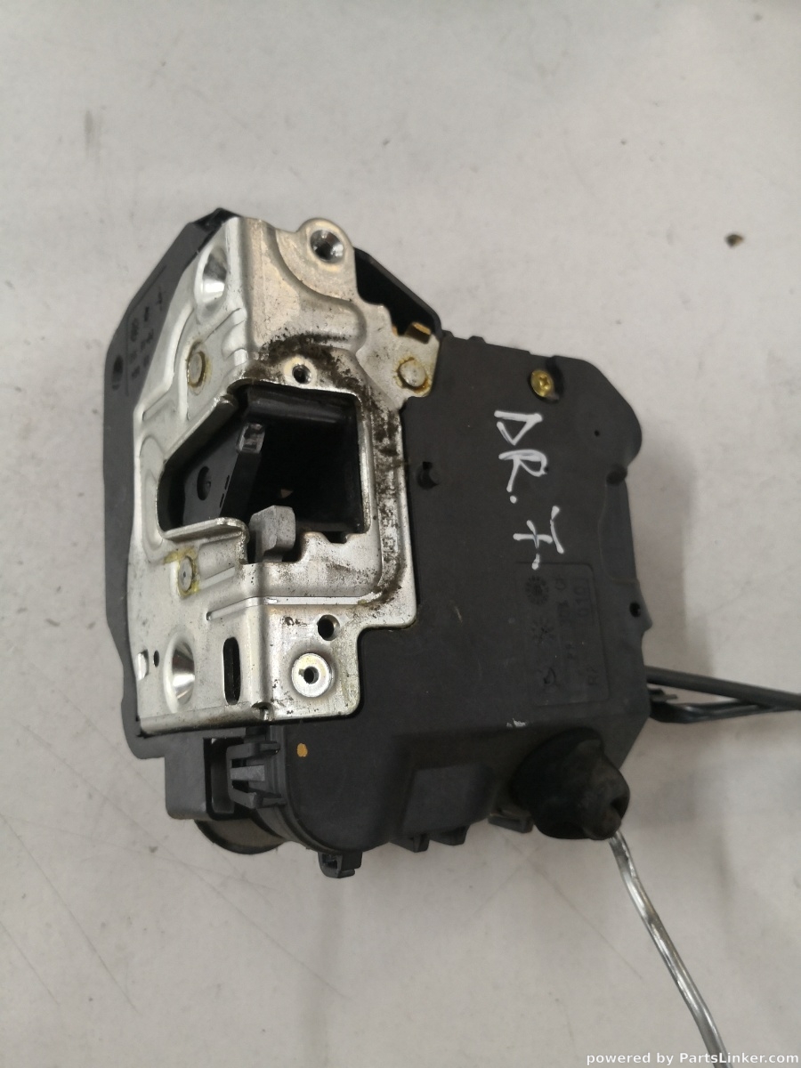 Broasca usa dreapta fata MERCEDES-BENZ E-CLASS (W211) [ 2002 - 2009 ] OEM 2117200635