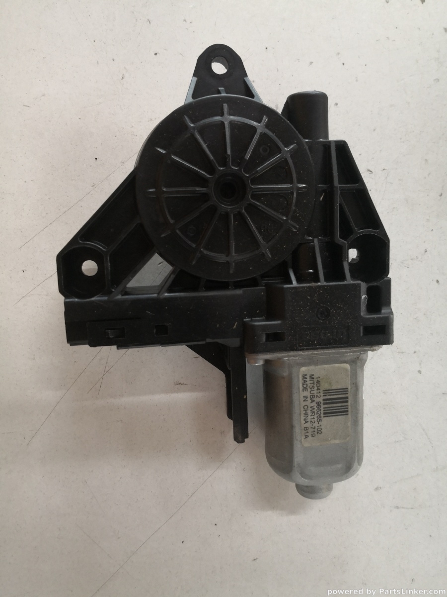 Motoras geam pivotant dreapta fata VOLVO XC60 156 2008 - > 966265102
