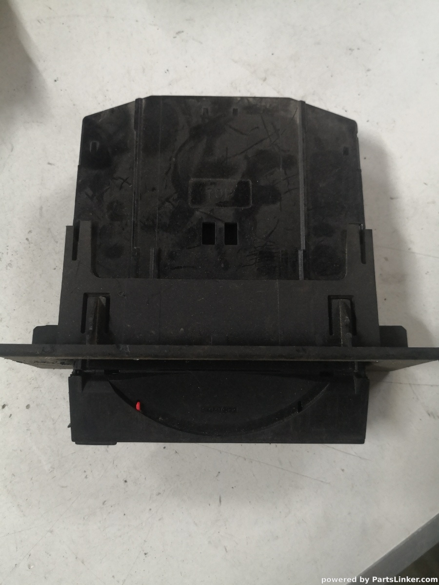 Magazie CD OPEL CORSA C (F08, F68, X01) [ 2000 - 2009 ] OEM 90561256
