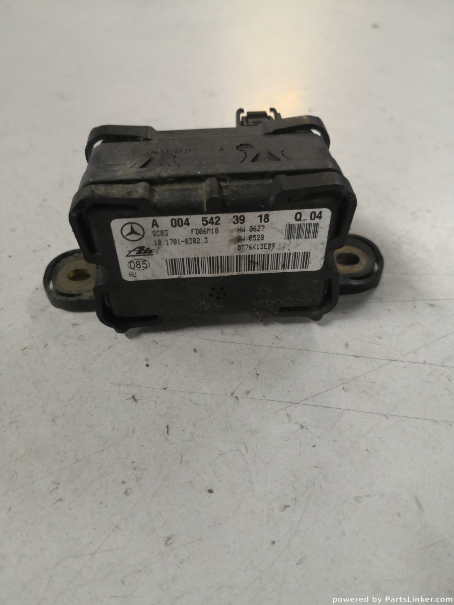 Senzor acceleratie  MERCEDES-BENZ S-CLASS II (W221, C215) [ 2005 - 2013 ] OEM A0045423918