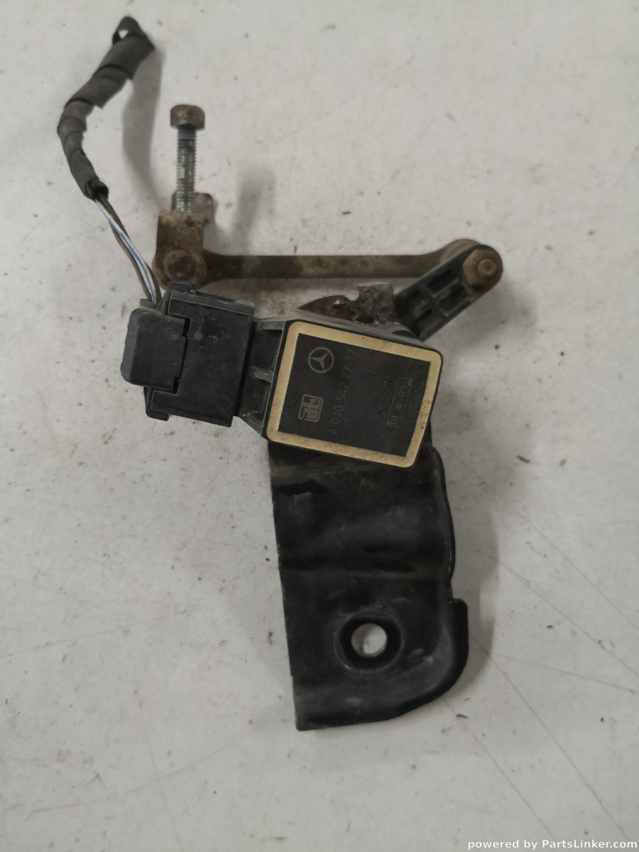 Senzor balast xenon dreapta fata MERCEDES-BENZ S-CLASS II (W221, C215) [ 2005 - 2013 ] OEM A0105427717