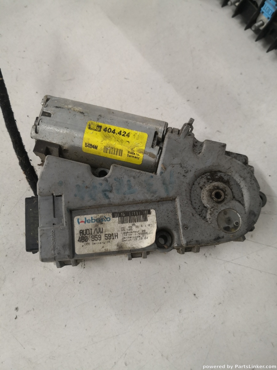 Motoras trapa  AUDI A3 II (8P1) [ 2003 - 2013 ] OEM 4b0959591h