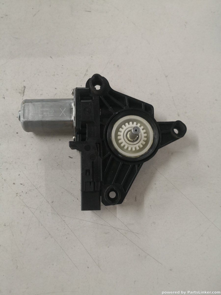 Motoras geam pivotant dreapta spate VOLVO V40 525 2013 - 2015 968740101
