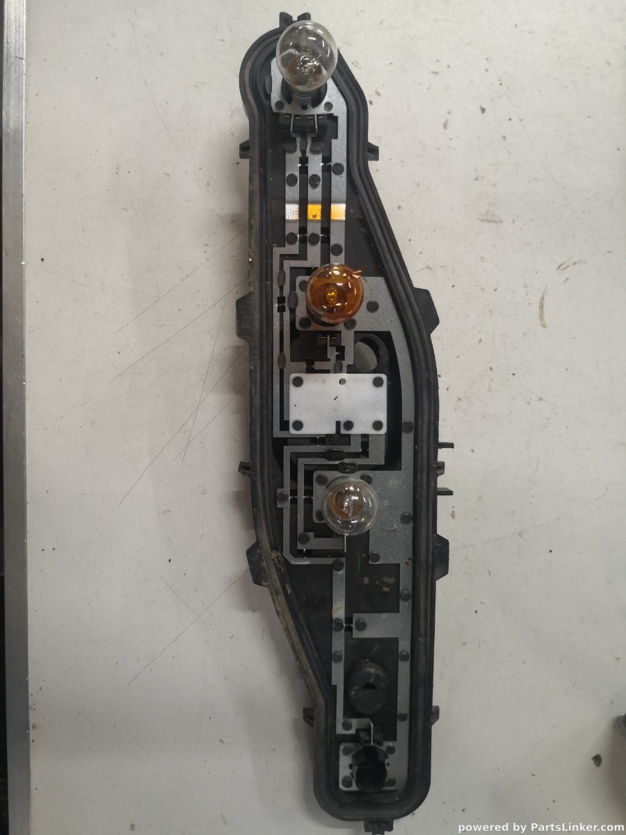 Soclu far / stop dreapta spate DACIA LODGY [ 2012 - > ] OEM 265502184