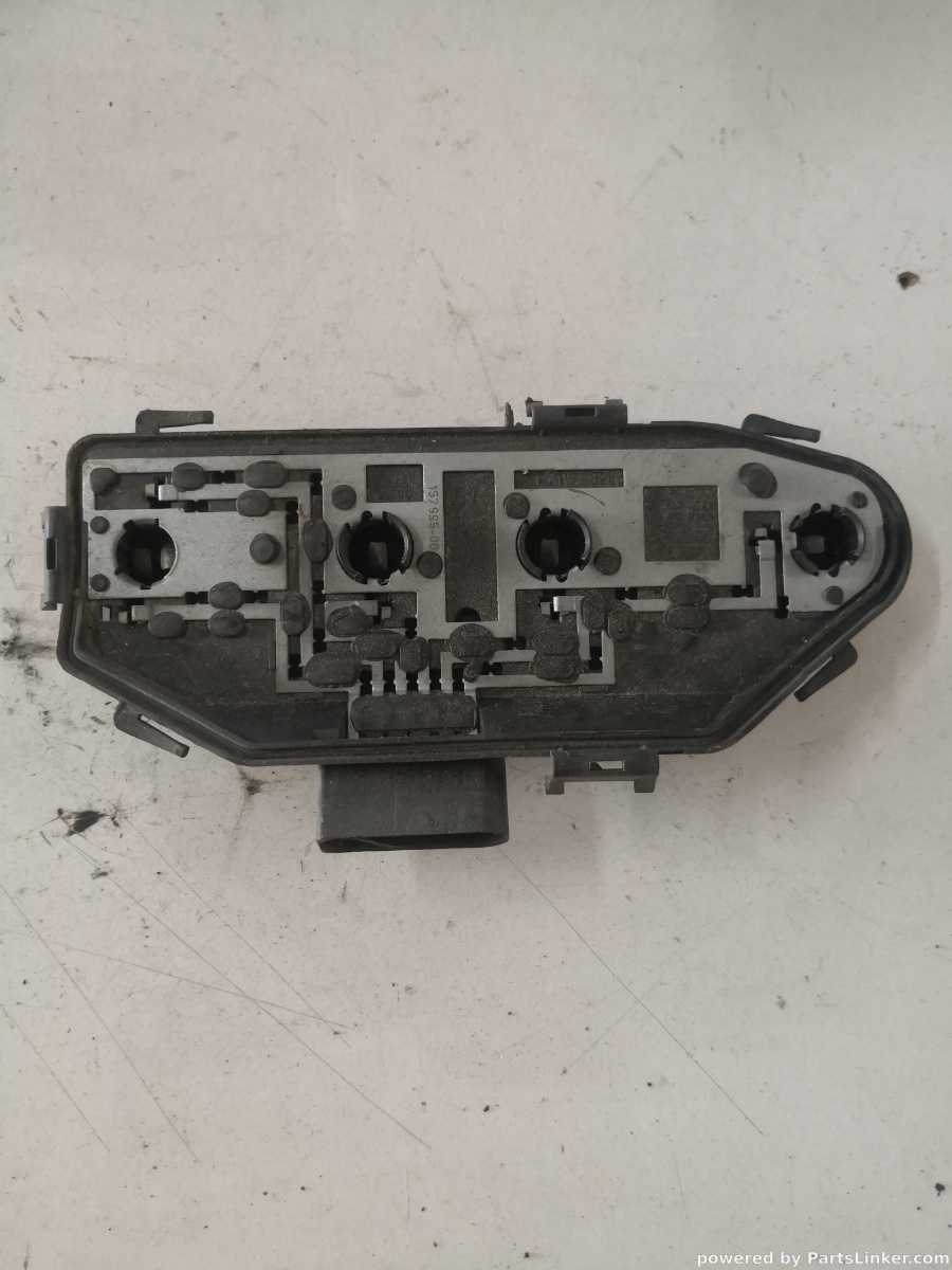 Soclu far / stop VOLKSWAGEN TRANSPORTER 5 (7HA, 7HH, 7EA, 7EH) [ 2003 - > ] OEM 7h0945257a