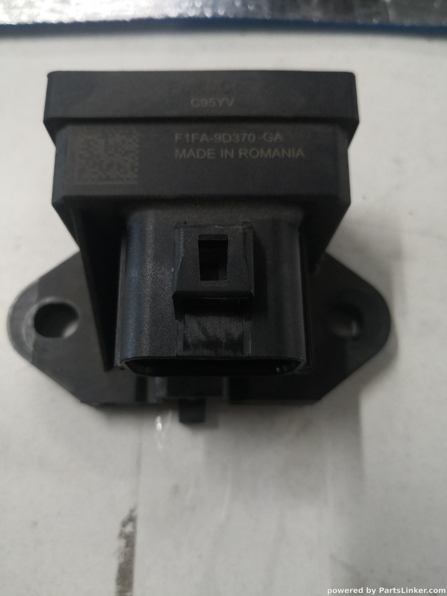 Releu pompa combustibil FORD FOCUS 4 1.0 (HN) [ 2018 - > ] EcoBoost (B7DA) 92KW|125HP OEM F1fa9d370ga