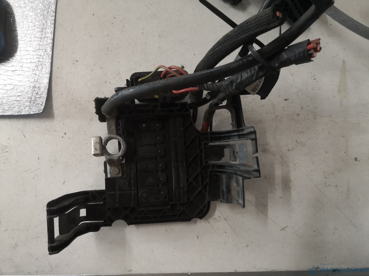 Tablou sigurante borna baterie SKODA FABIA II (542) [ 2006 - 2014 ] OEM 6r0915345e