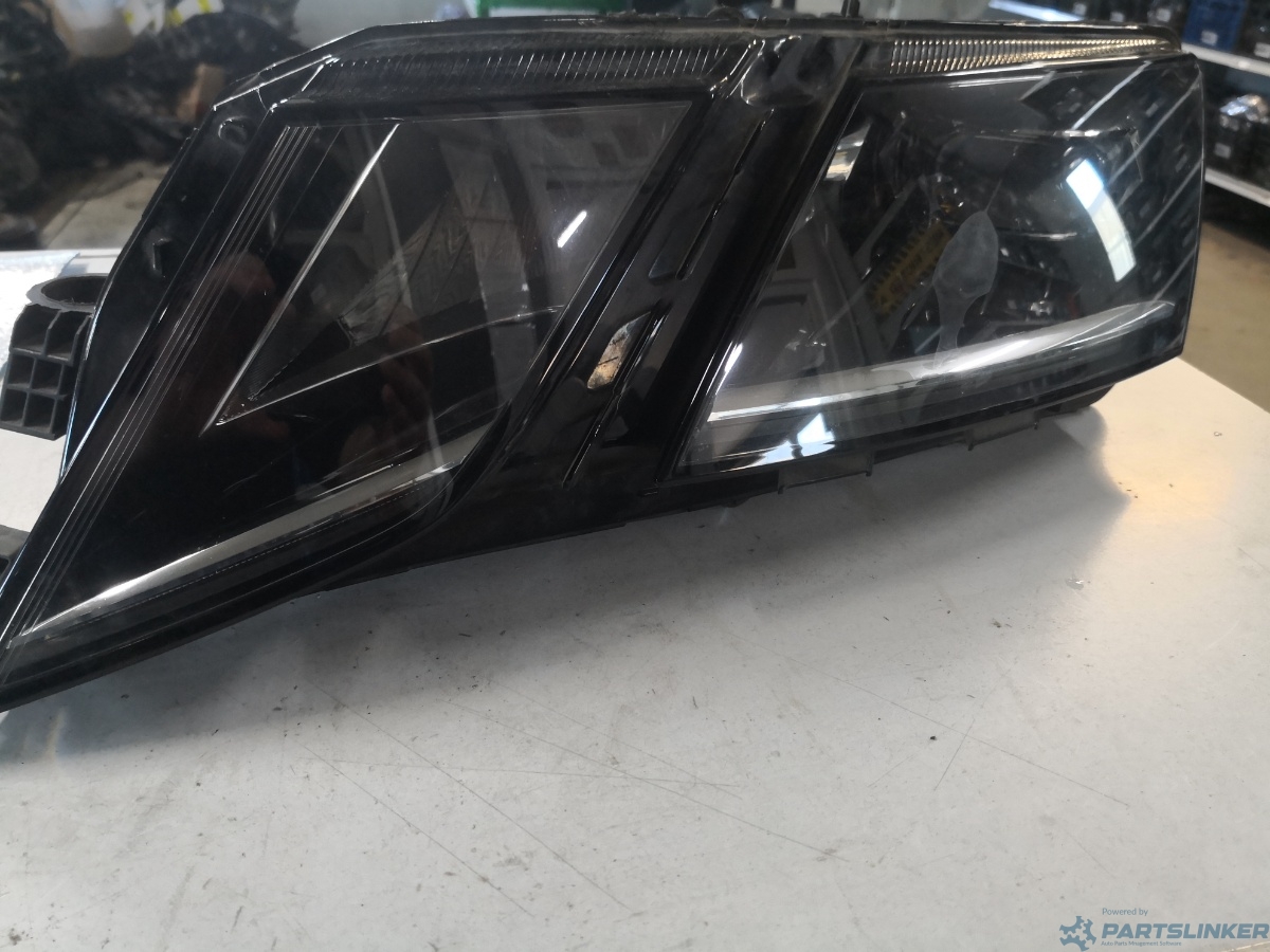 Far led  stanga fata SKODA SUPERB (3T4) [ 2008 - 2015 ] OEM 5e1941015f