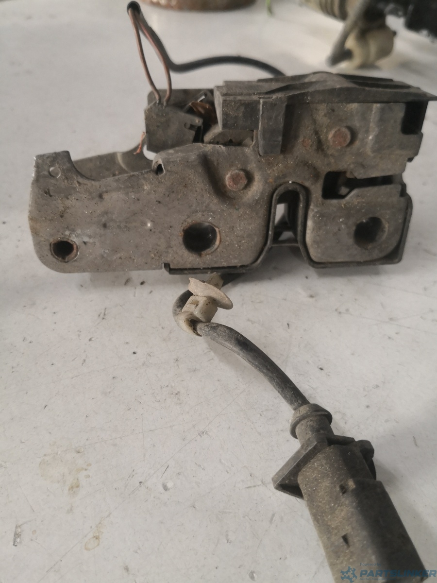 Broasca capota SKODA OCTAVIA II Combi (1Z5) [ 2004 - 2013 ] – foto 2