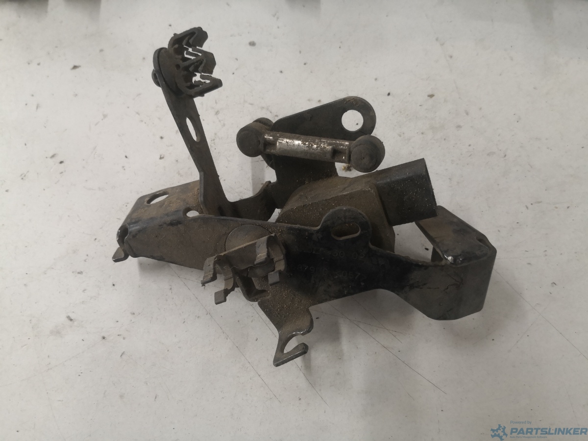 Broasca haion RENAULT MEGANE I (BA0/1_) [ 1995 - 2004 ] OEM 166879c057