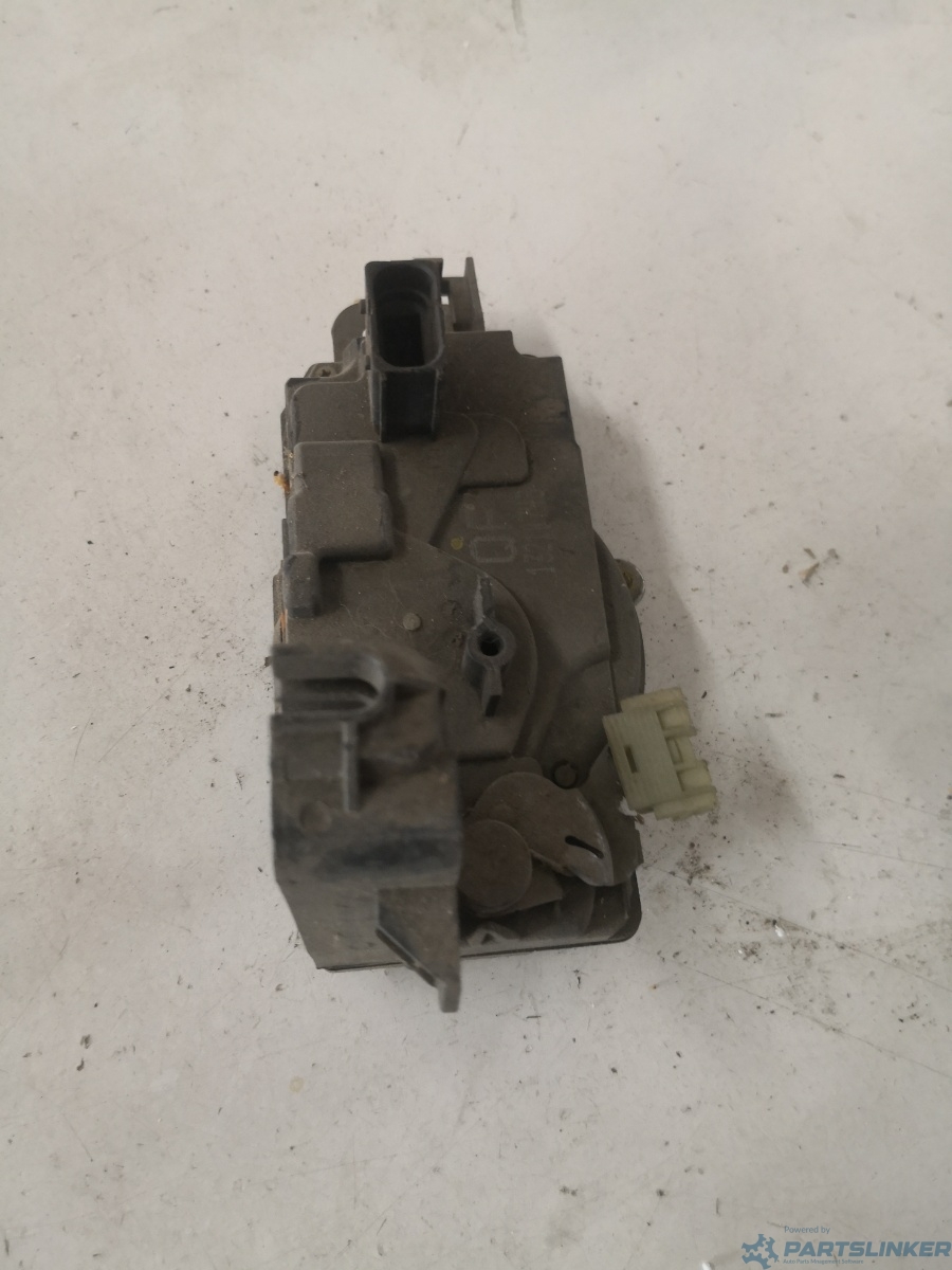 Broasca usa stanga fata OPEL ASTRA H (L48, A04) [ 2004 - 2014 ] OEM 13210748