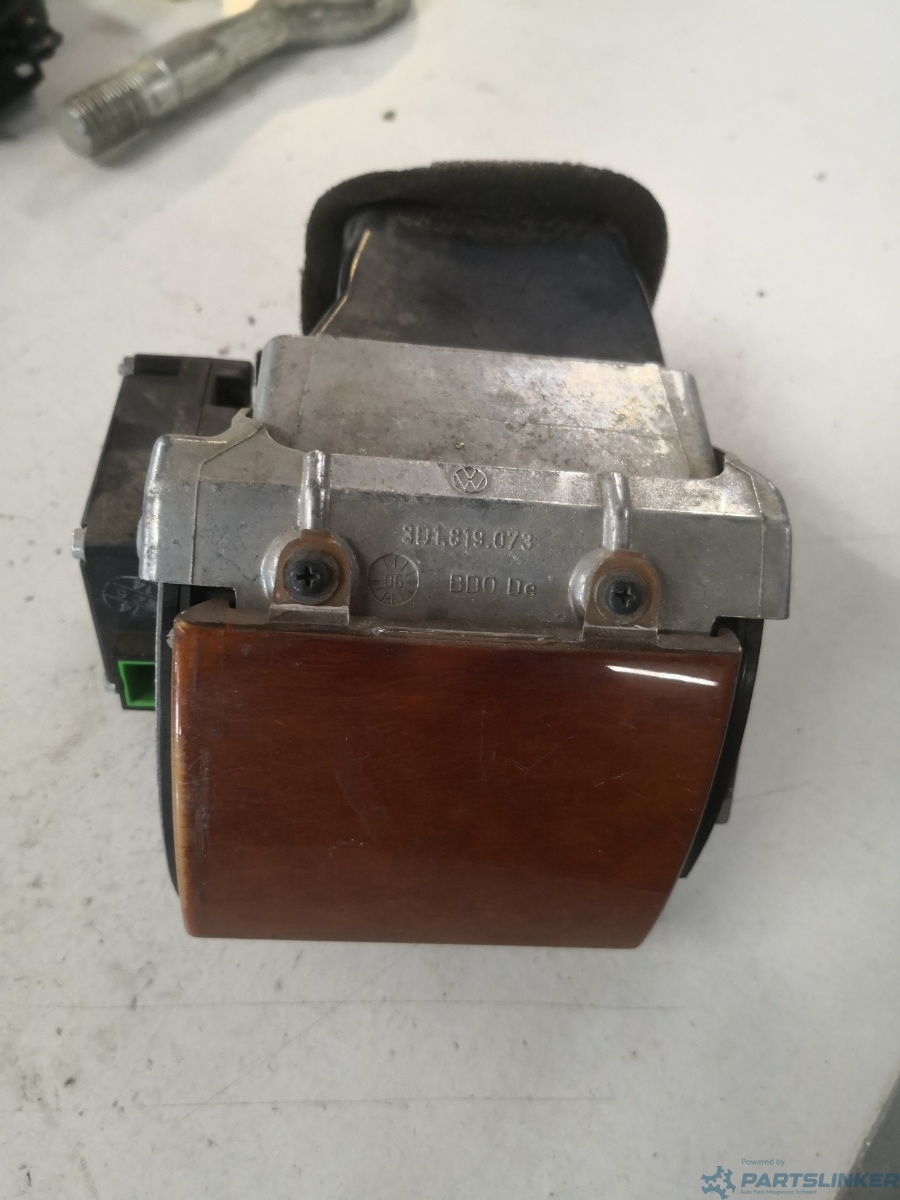 Guri ventilatie stanga fata VOLKSWAGEN PHAETON (3D_) [ 2002 - 2016 ] OEM 3d1819073