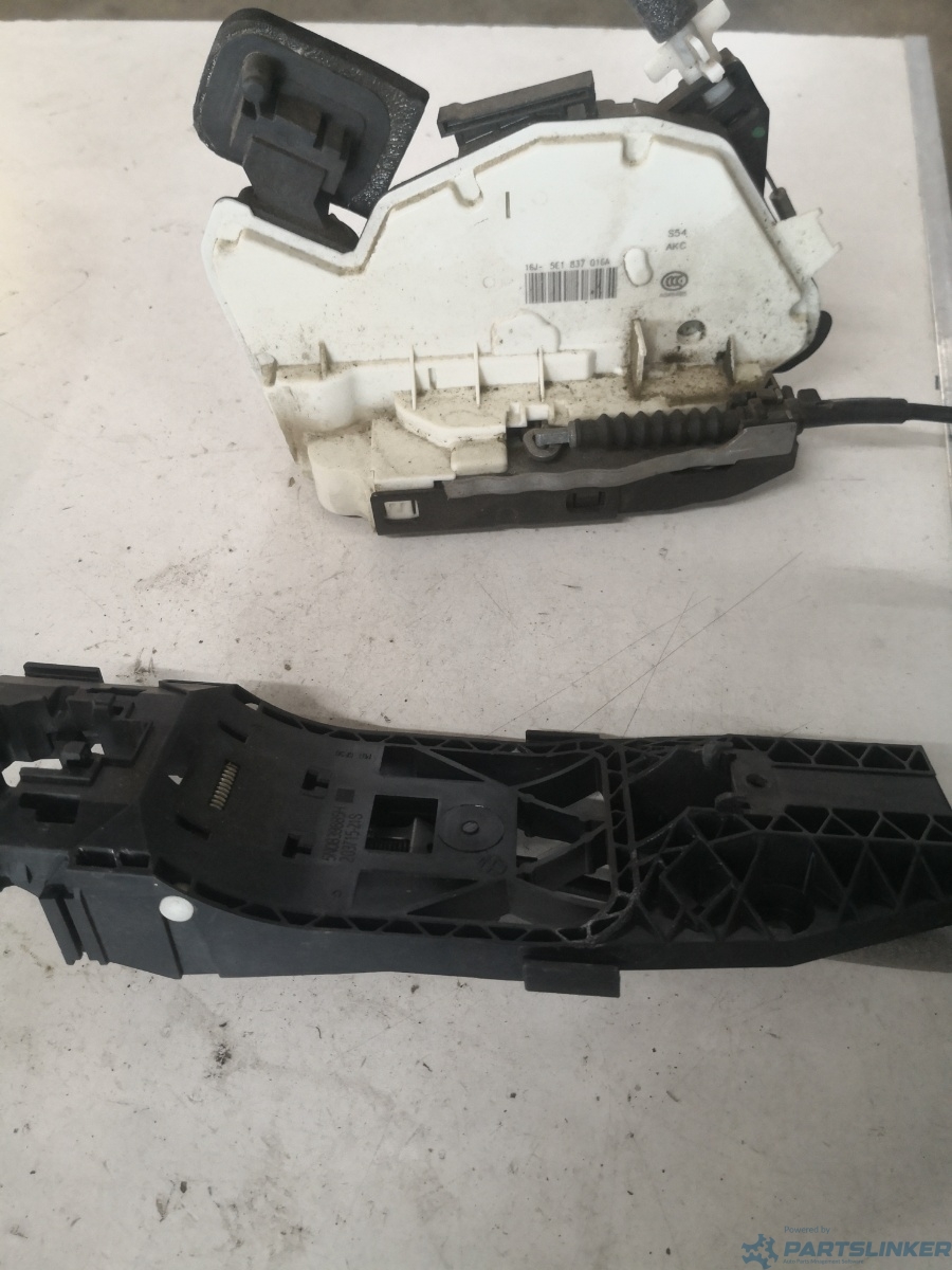 Broasca usa dreapta fata SKODA RAPID II (NH3) [ 2012 - > ] OEM 5e1837016a