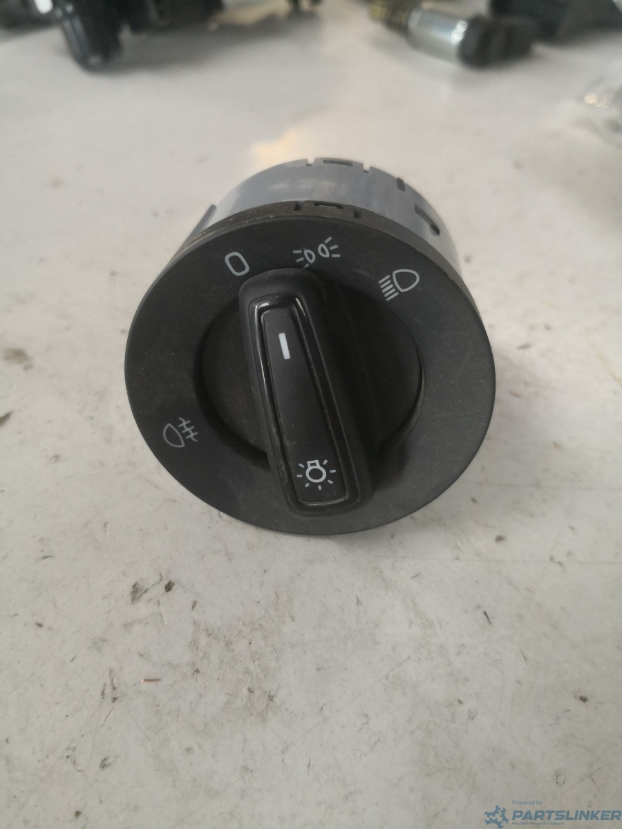 Bloc lumini SKODA RAPID II (NH3) [ 2012 - > ] OEM 5e0941431g