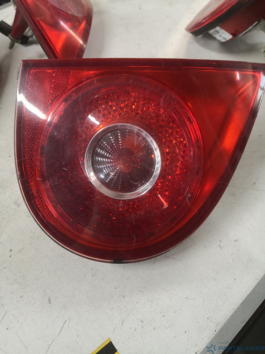 Lampa spate / stop stanga spate VOLKSWAGEN GOLF V (1K1) [ 2003 - 2009 ] OEM 1k6945093j