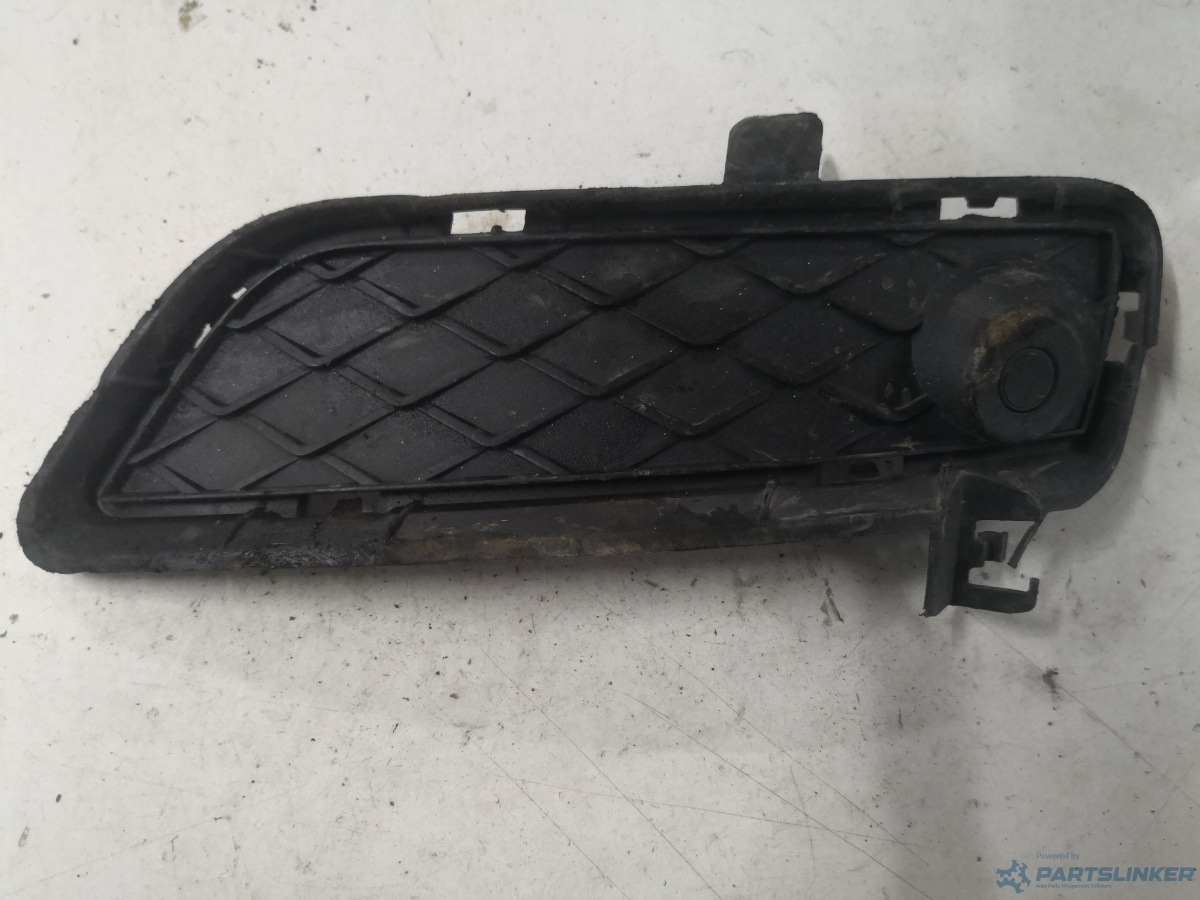 Grila bara cu senzor dreapta fata BMW X3 II (F25) [ 2010 - 2017 ] xDrive 20 d (N47 D20 C) 120KW|163HP